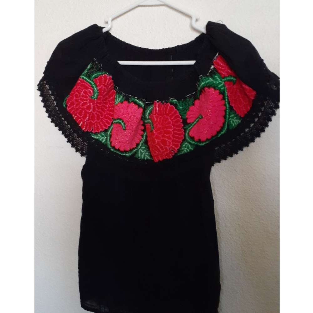 New Off the shoulder mexican shirt made in Mexico